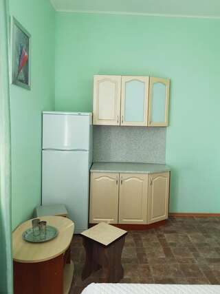 Мотели Volkovysk Motel Волковыск Двухместный номер с 1 кроватью и собственной ванной комнатой-3